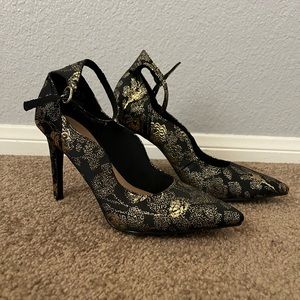 Christian Siriano Black with Gold heels